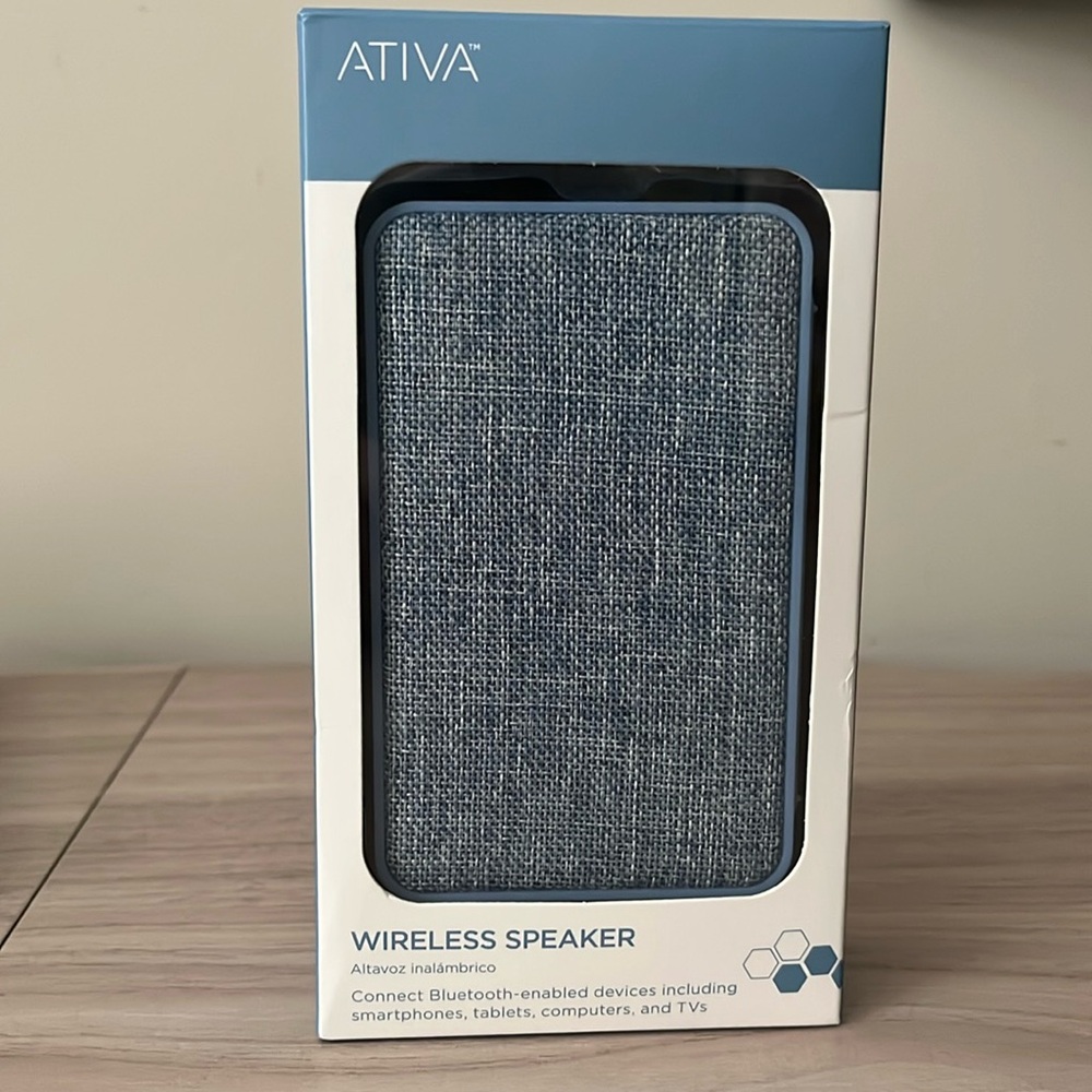 Ativa Wireless Speaker New never opened with audio cable included